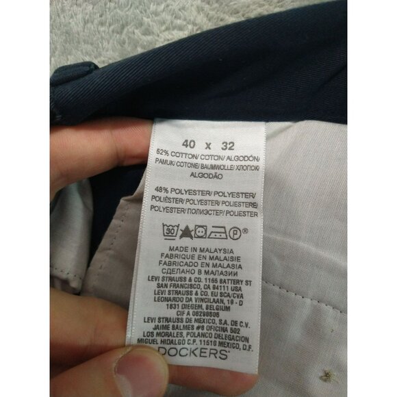 Dockers Pants Mens 40x32 Blue Comfort Khaki Relaxed Fit Pleated Cuffed D4 - Picture 11 of 12